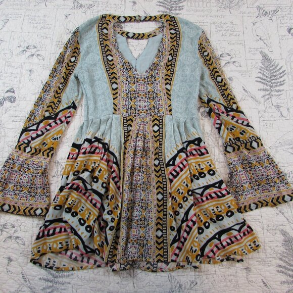 Free People Dress Womens Blue green Tegan Border Print Bell Slv Boho Mini size 2 - Picture 7 of 10